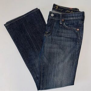 7 For All Mankind Women Flip Flop dark wash LOW RISE Flared leg jeans size 25